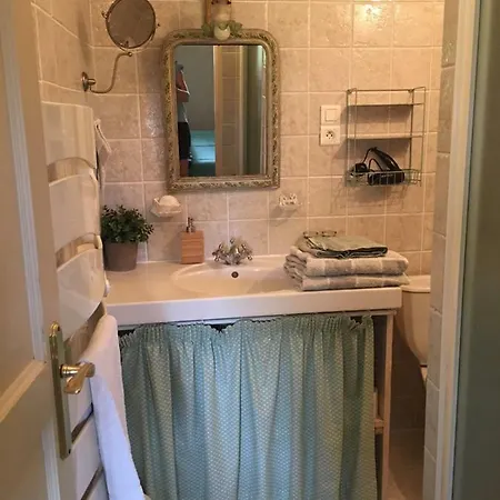 Les Picorettes Guest house *